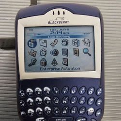 Vintage Collectors BlackBerry 7520 Nextel Cell Phone in Blue