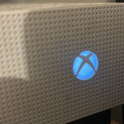 It comes with steam and gorilla tag mods and there’s a lot of games on the Xbox