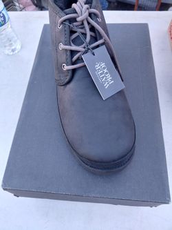 Men's Waterproof Boots Size 11