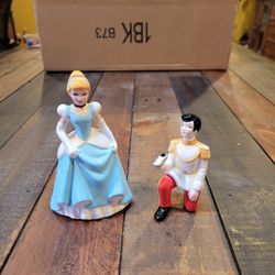Vintage Walt Disney Japan Cinderella & Prince Charming Porcelain Figurines Set 