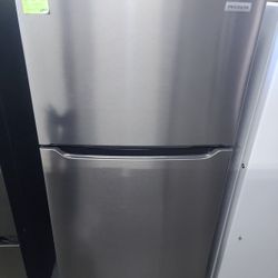 Refrigerator Frigidaire