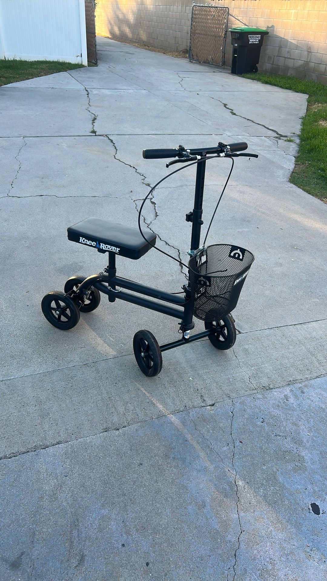Knee rover