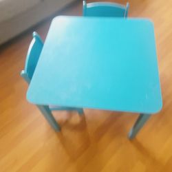 Kids Table With 2 Chairs