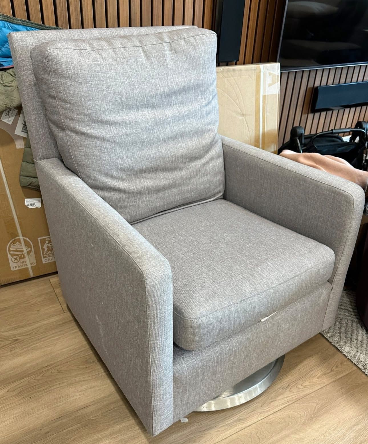 Free Rocking Coach/chair 