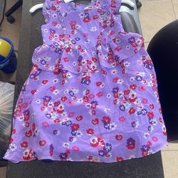 Beautiful 5T Dress New For Sale