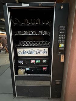 Commercial AP Snack & Drink Combo Vending Machine – $1,000 OBO