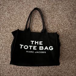 Marc Jacobs - The Canvas Large Tote Bag