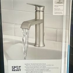 NEW Moen Genta Bathroom Faucet 