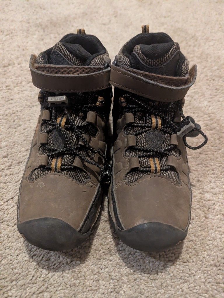 Boys Keen Hiking Boots Boys Size 13