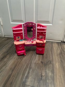 Vanity salon hair toy