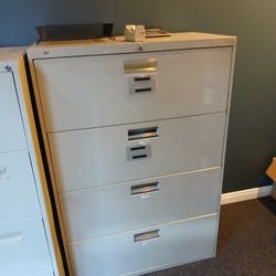 FILE CABINETS 