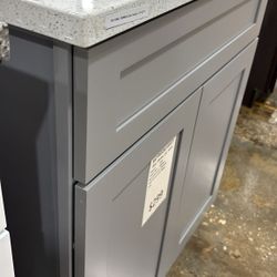 Solid Wood 30" Bathroom Grey Shaker Vanity