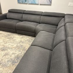 Sectional Couch 