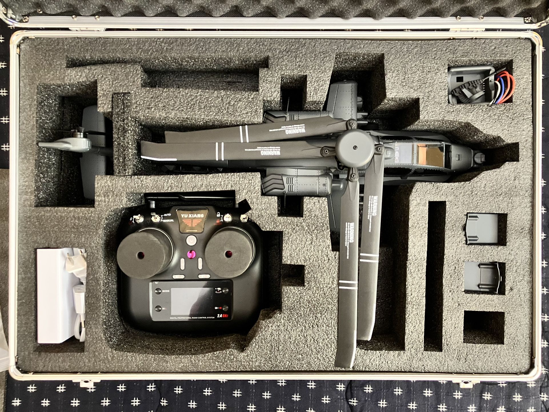Brand New YU XIANG / RotorScale F11-S AH-64 Apache 250 Size GPS Stabilized Helicopter - RTF