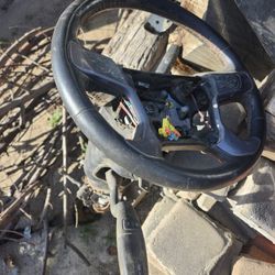 Left Fender Of 2018 GMC Sierra 1500 4wd Denali $ 200 And Wheel Columna $300