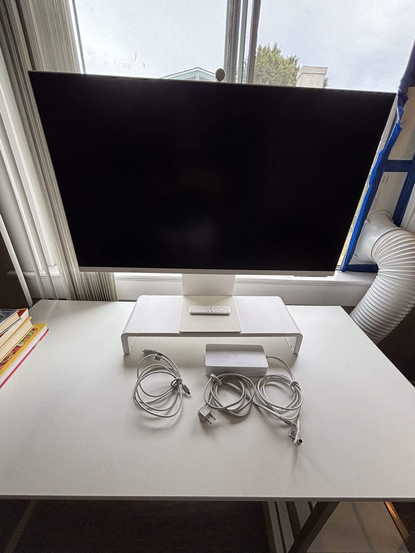 Samsung m8 smart monitor 