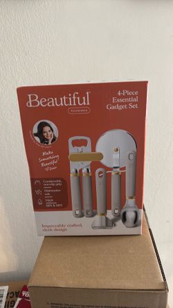 4- piece essential gadget set
