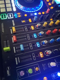 Dj , Last minute