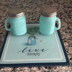 Mason Salt And Pepper Shakers