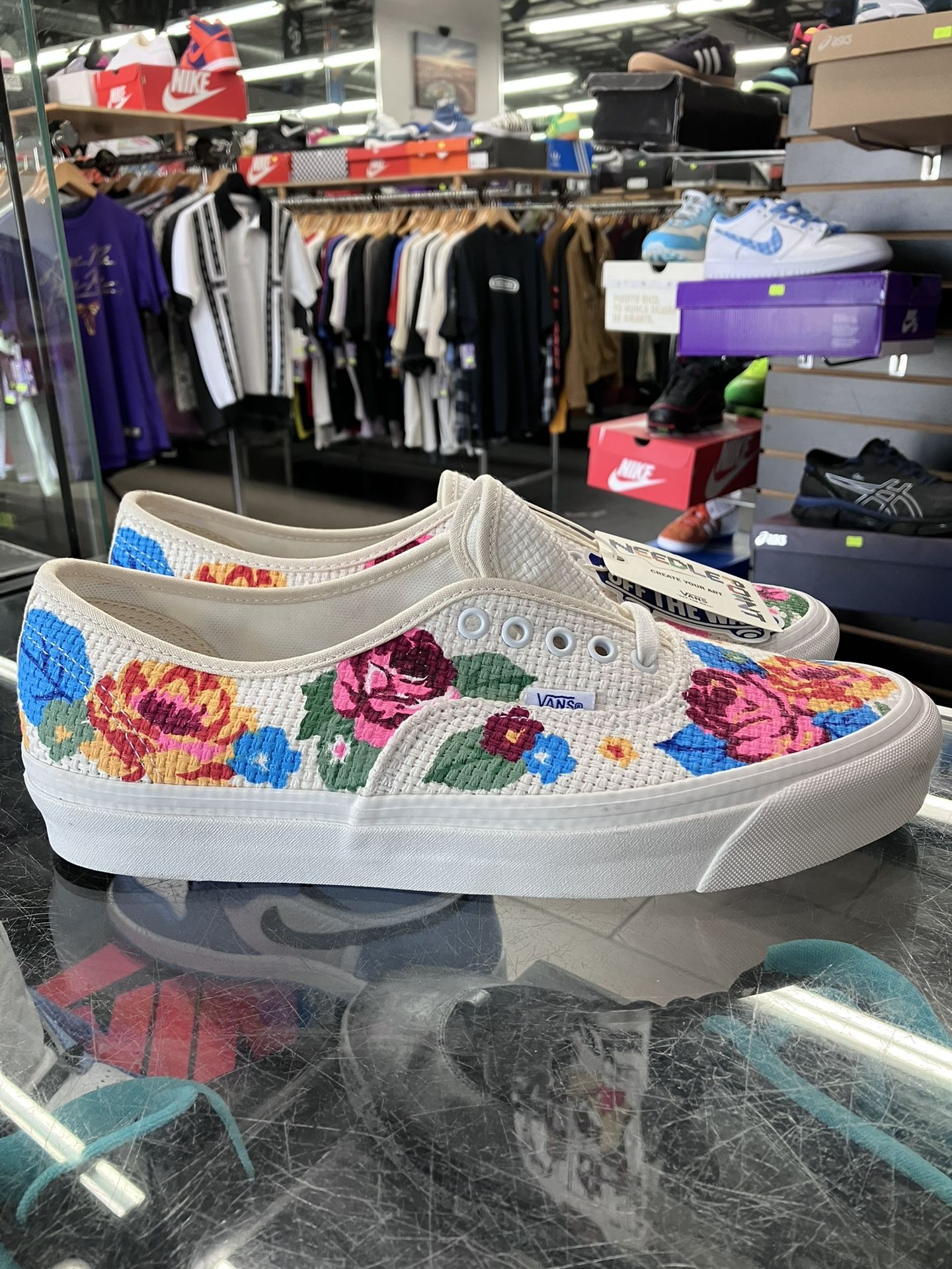 Vans Authentic Anaheim Needlepoint Floral