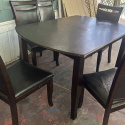 Dinning Table brown