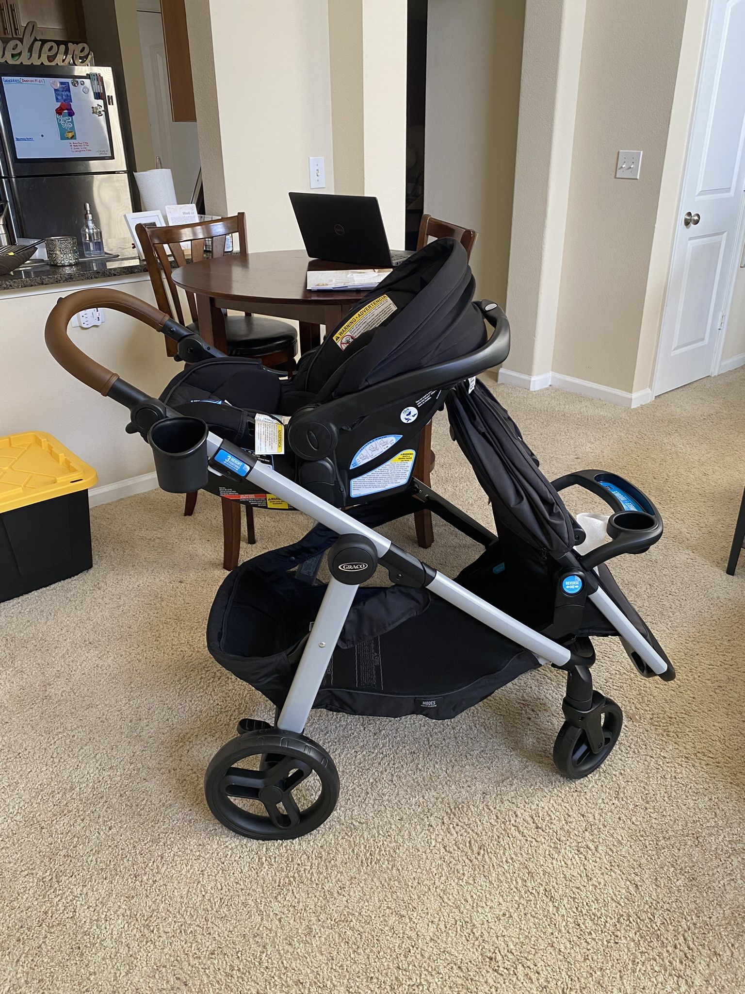 Graco Modes Nest2grow DLX 4 in 1 Travel system- Riordan