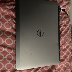 Dell Laptop 