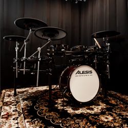 Alesis Strata Prime Expanded Electronic Drum Set