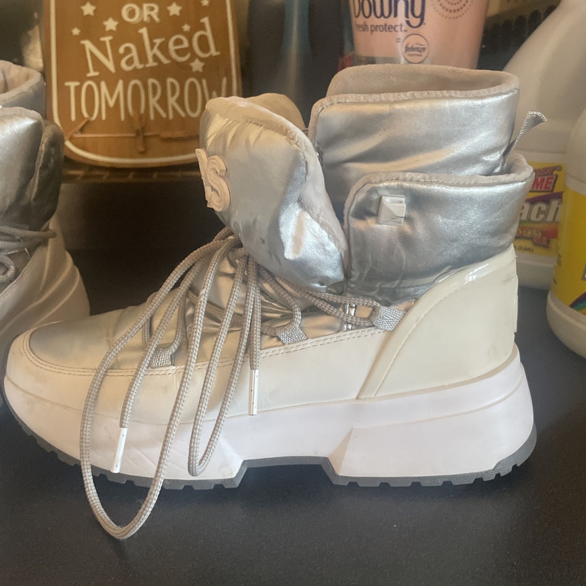 Michael Kors Snow Boots