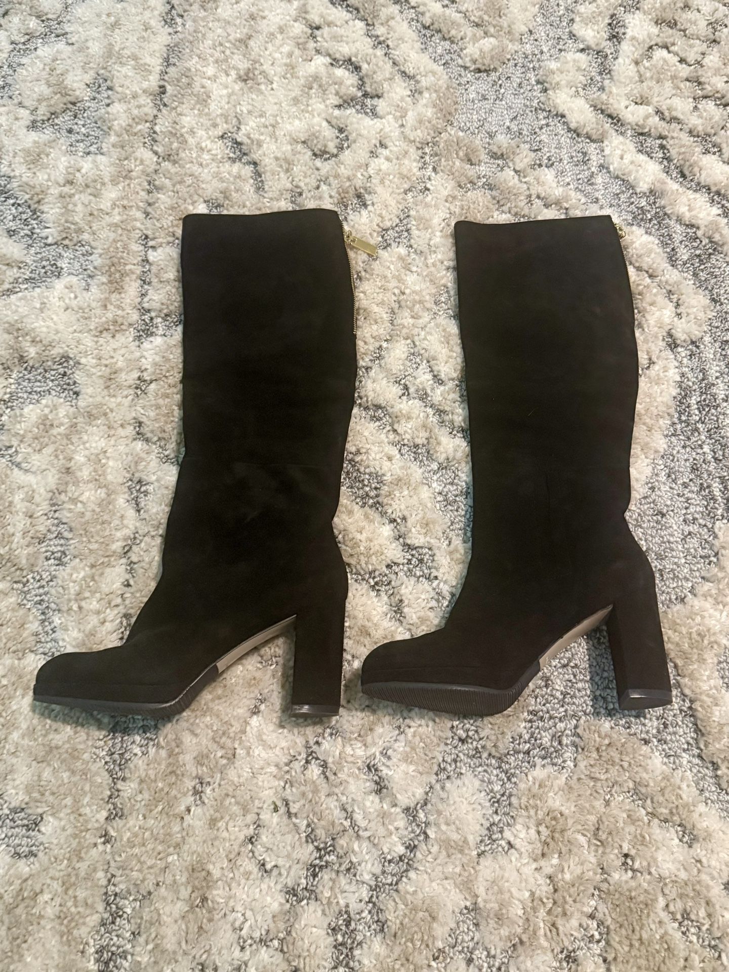 Stuart Weitzman Size 6 Suede Black Calf Boots