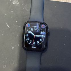 Apple Watch Series 7 45mm GPS only