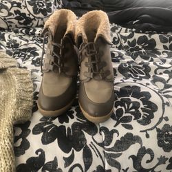 Brown Boots Size 7