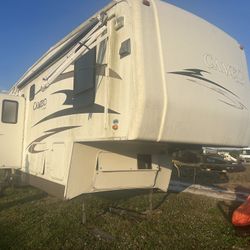 Cameo Carriage 32ft Camper 