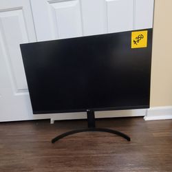 LG 32BN88U-B 32” Ergo IPS UHD 4K Ultrafine Monitor