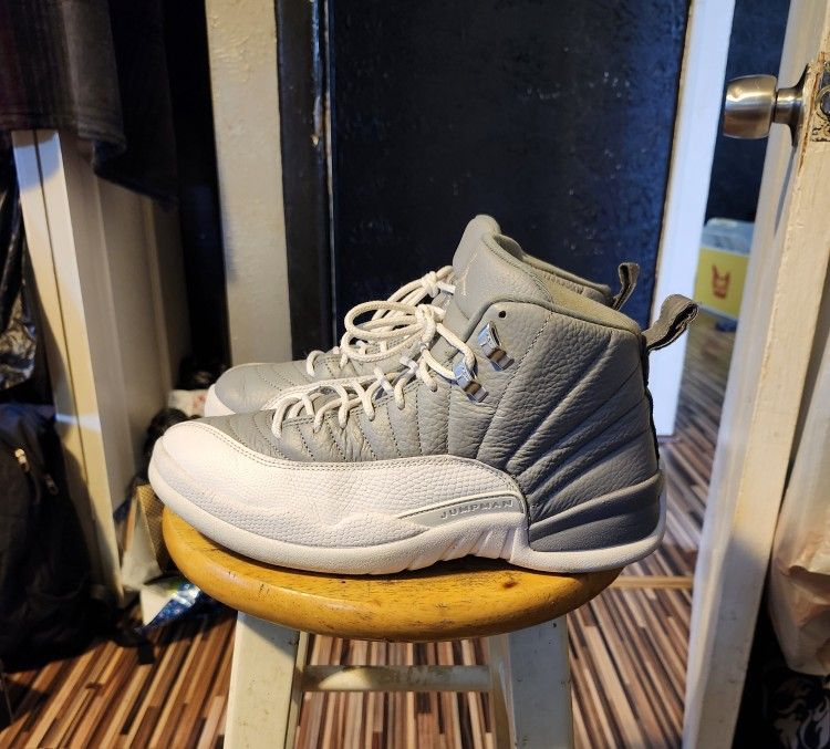 Jordan 12 Stealth 100% AUTHENTIC Sz 8 $100