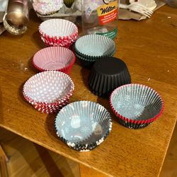 Cupcake Cups- Christmas Baking 