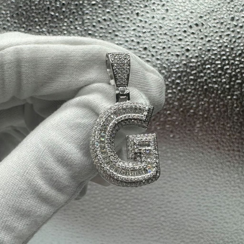 A Moissanite Initial in Sterling Silver with a CTW of 2.31 in Bugget Style