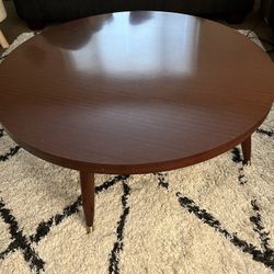 Coffee Table & Rug