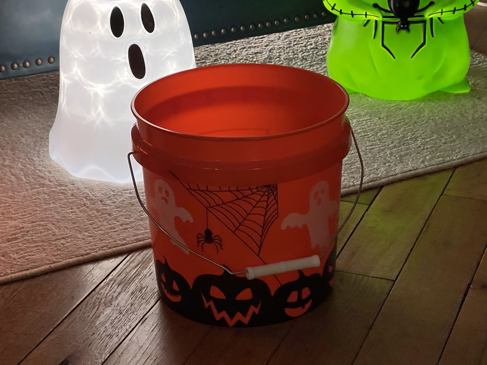 Orange Home Depot Halloween Bucket Great For Trick Or Treating