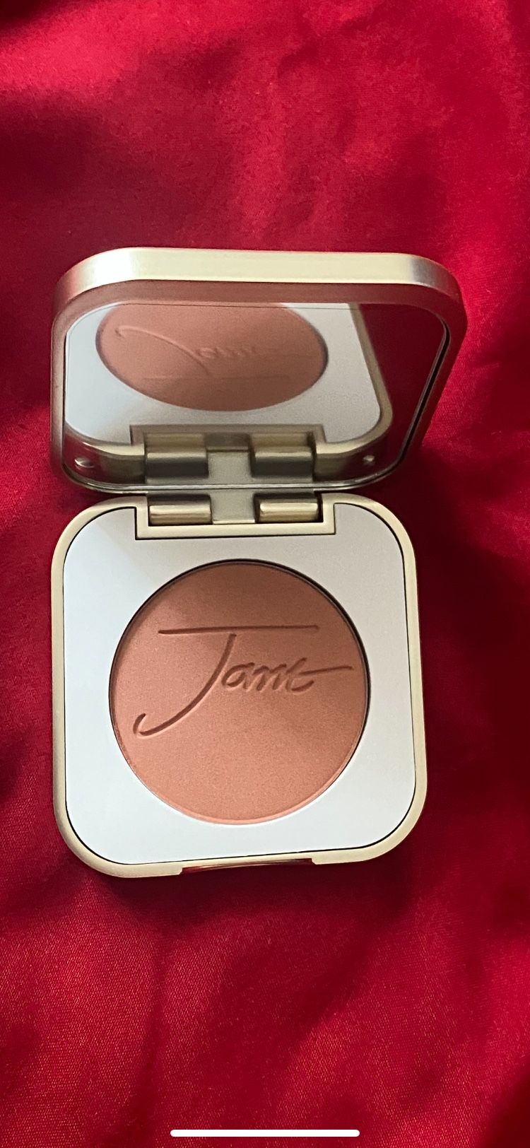 Jane Iredale Brand New Blush Velvet Petal 5$