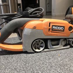 Belt sander