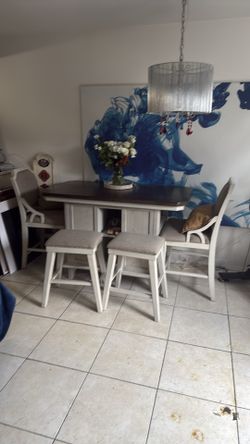 Beautiful high top pub table with insert- $450 obo