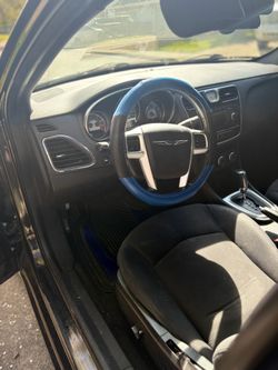 2013 Chrysler 200