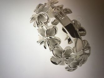 Silver plumeria 8mm lei rhodium finish ring