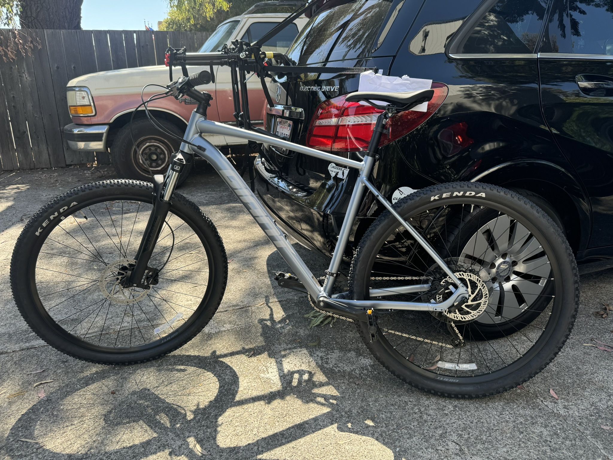 Giant Escape Disc