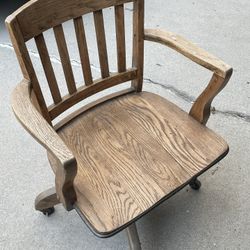Pair of Vintage Solid Oak Swivel Banker Chairs – Industrial/Mid-Century