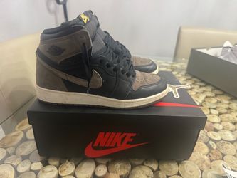 Jordan 1 Retro High OG Palomino (GS) size 6.5Y