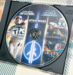 Star Wars 3 in 1 Game Battlefront Republic Commando Jedi Knight II Outcast PC