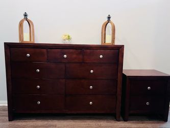 Dresser Set