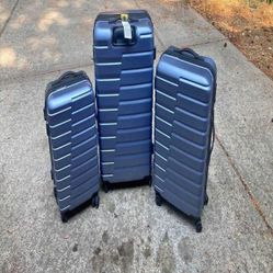 All in One Luggage Sets Complete Travel Solution speak turn